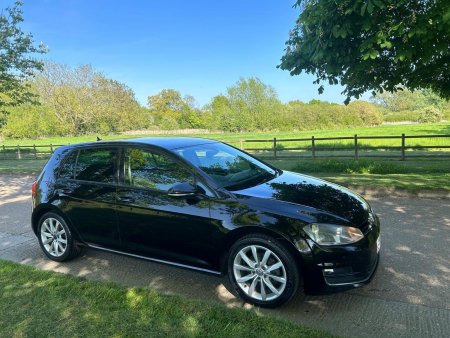 VOLKSWAGEN GOLF 2.0 TDI BlueMotion Tech GT Euro 5 (s/s) 5dr