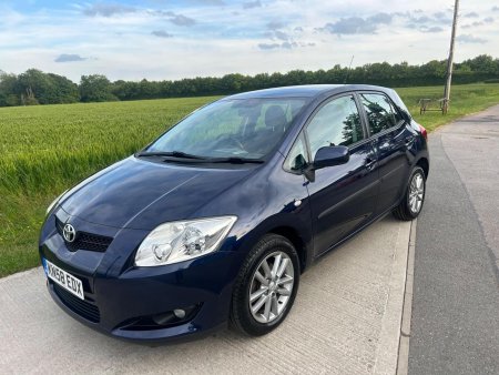 TOYOTA AURIS 1.6 VVT-i TR 5dr